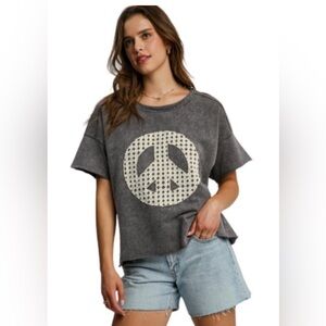 Umgee Peace Sign Oversized Boxy Top – Washed Black – Size M